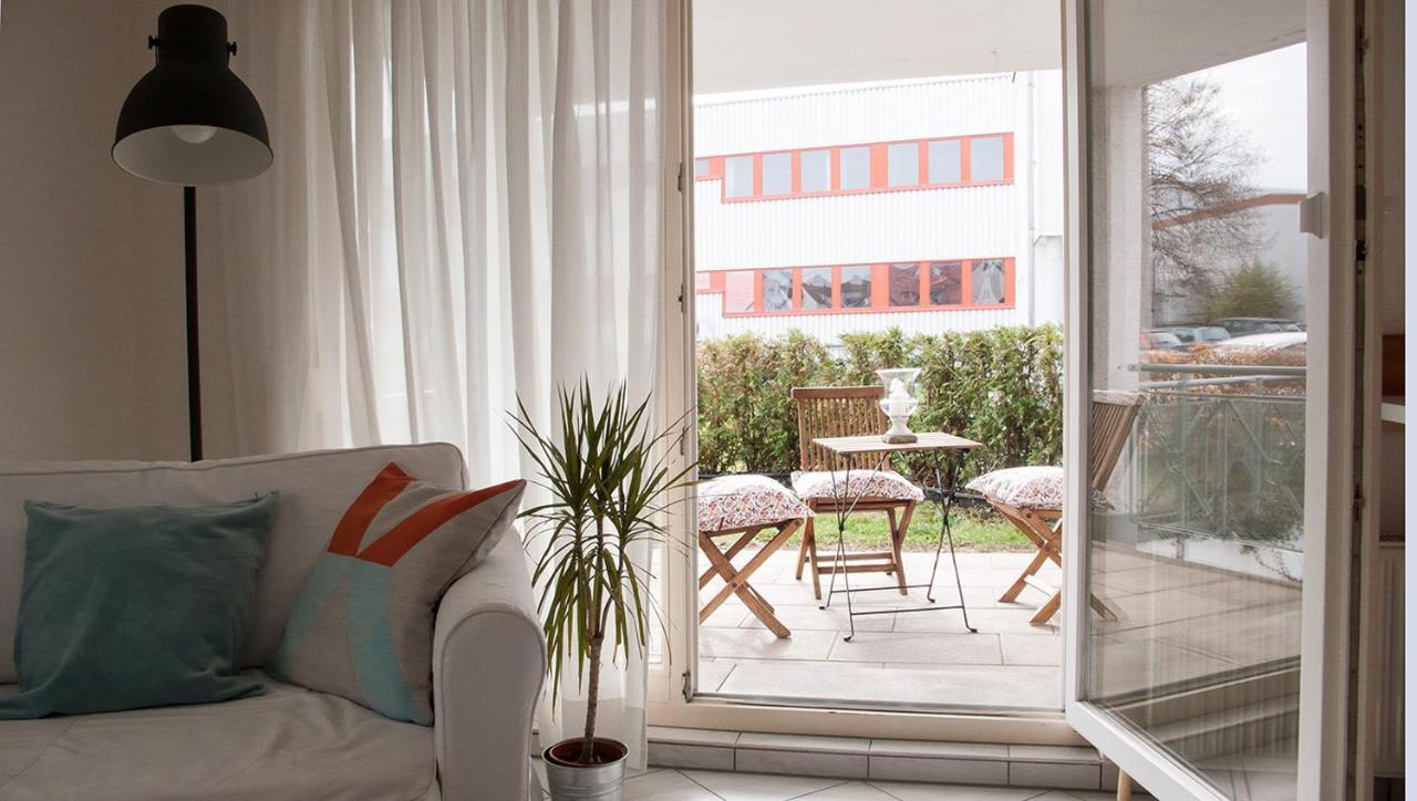 Gemuetliche Wohnung Mit Sonniger Terrasse Bietigheim-Bissingen Exteriör bild